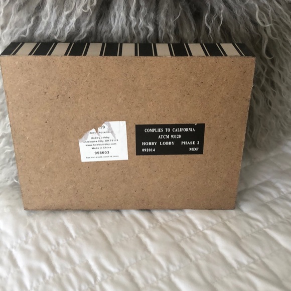 Wood sign - Picture 3 of 3